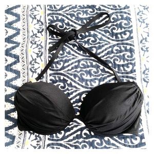 Victoria’s Secret bikini top